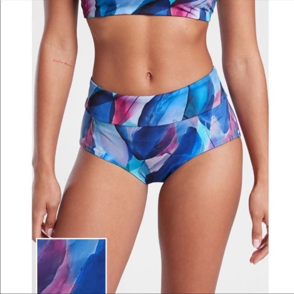 NWT Athleta Malibu Printed Boyshort Swimsuit! ❤️ - Picture 1 of 9